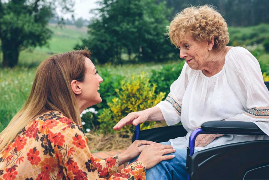 Aidant familial : quand le maintien à domicile devient un parcours du combattant